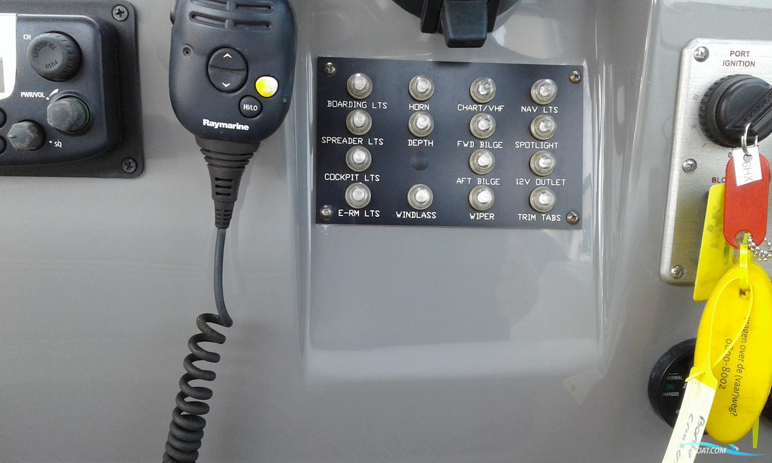 Cruisers Yachts 300 Cxi Express