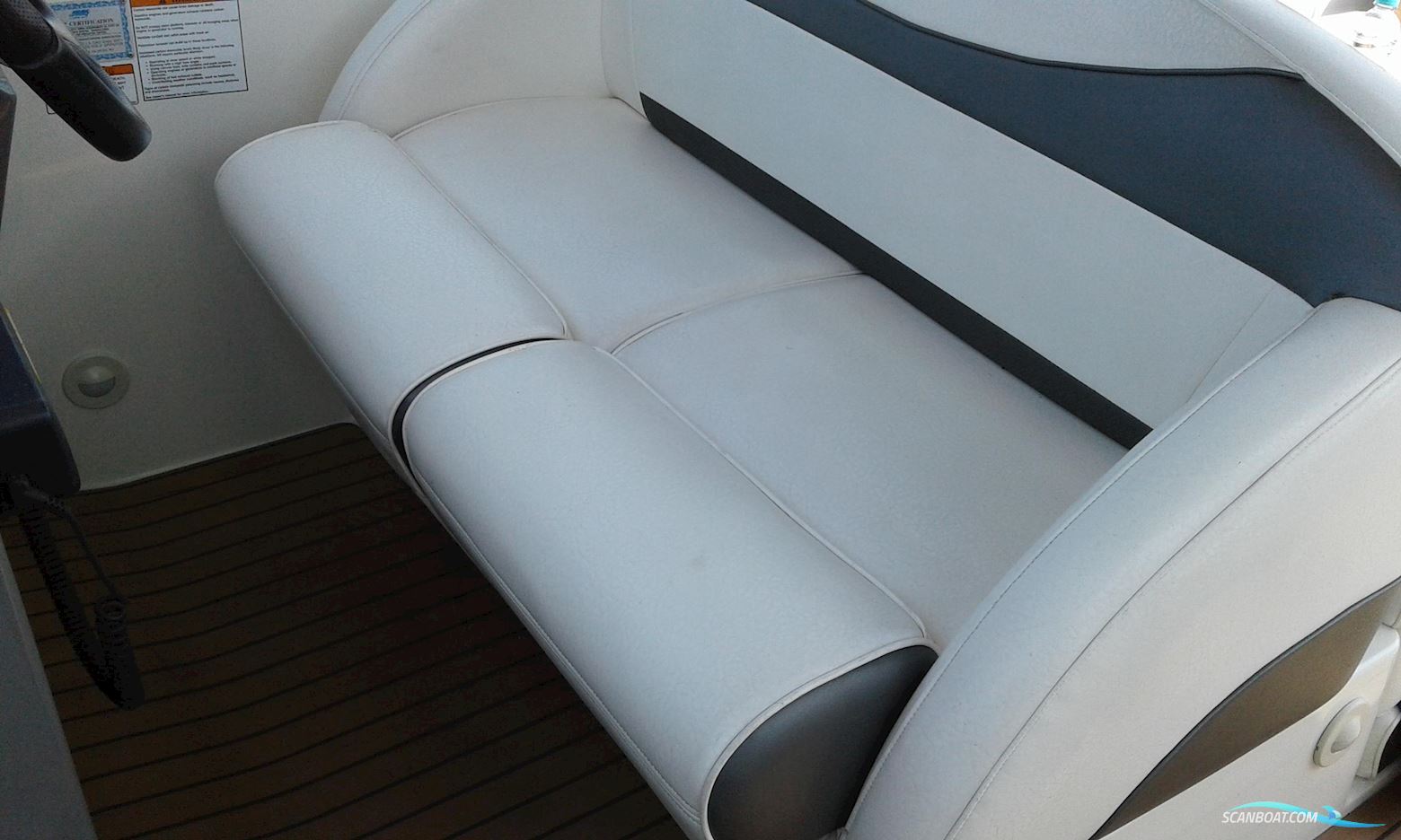 Cruisers Yachts 300 Cxi Express