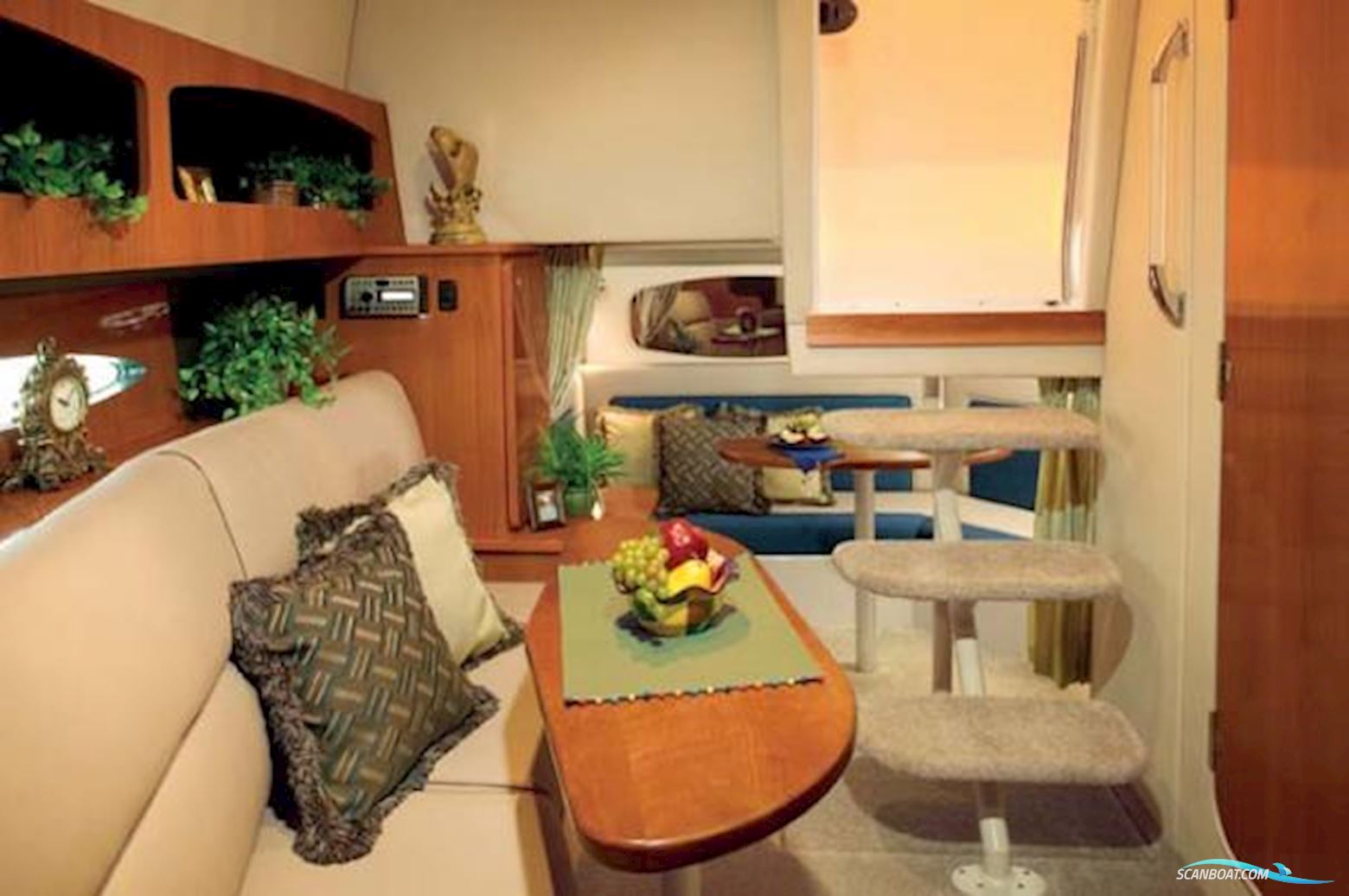 Cruisers Yachts 300 Cxi Express