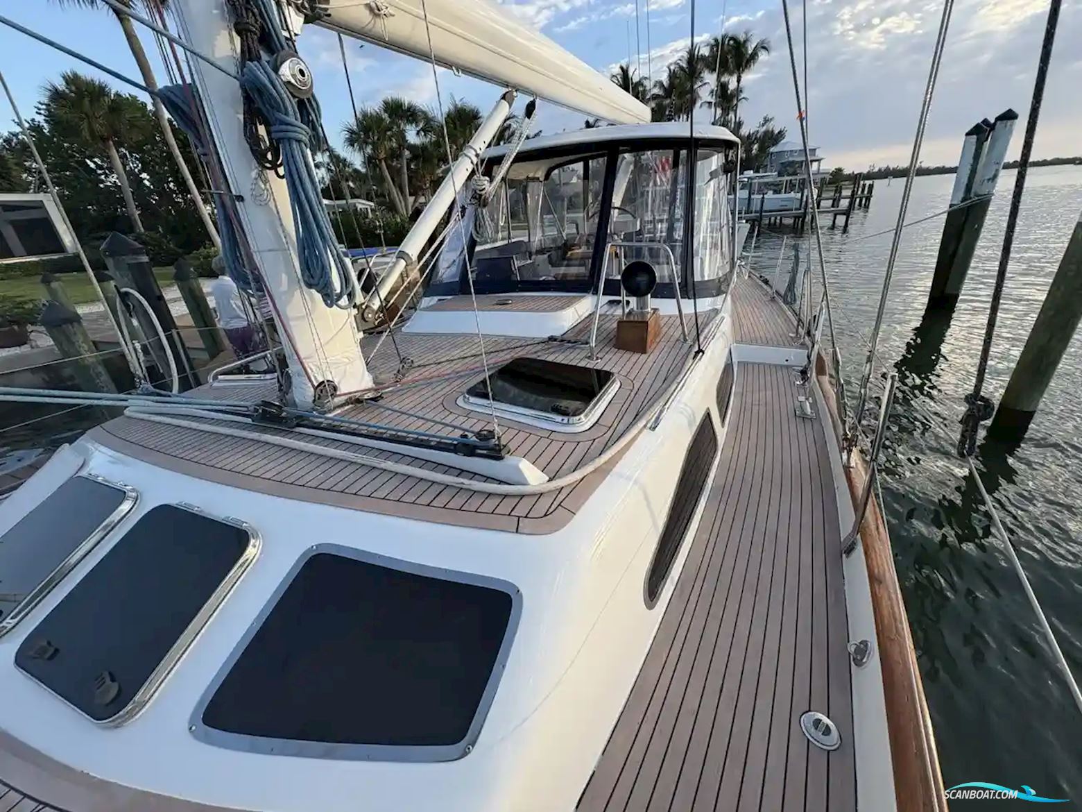 Custom 54