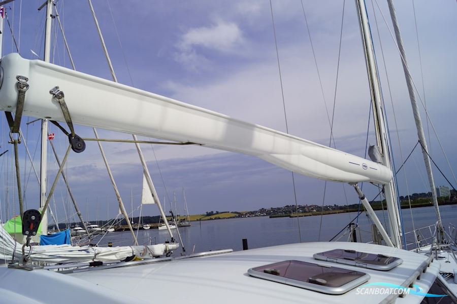 Custom Build 50 Feet Decksalon Yacht