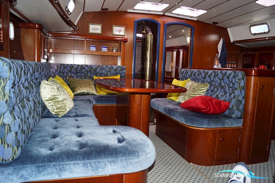 Custom Build 50 Feet Decksalon Yacht