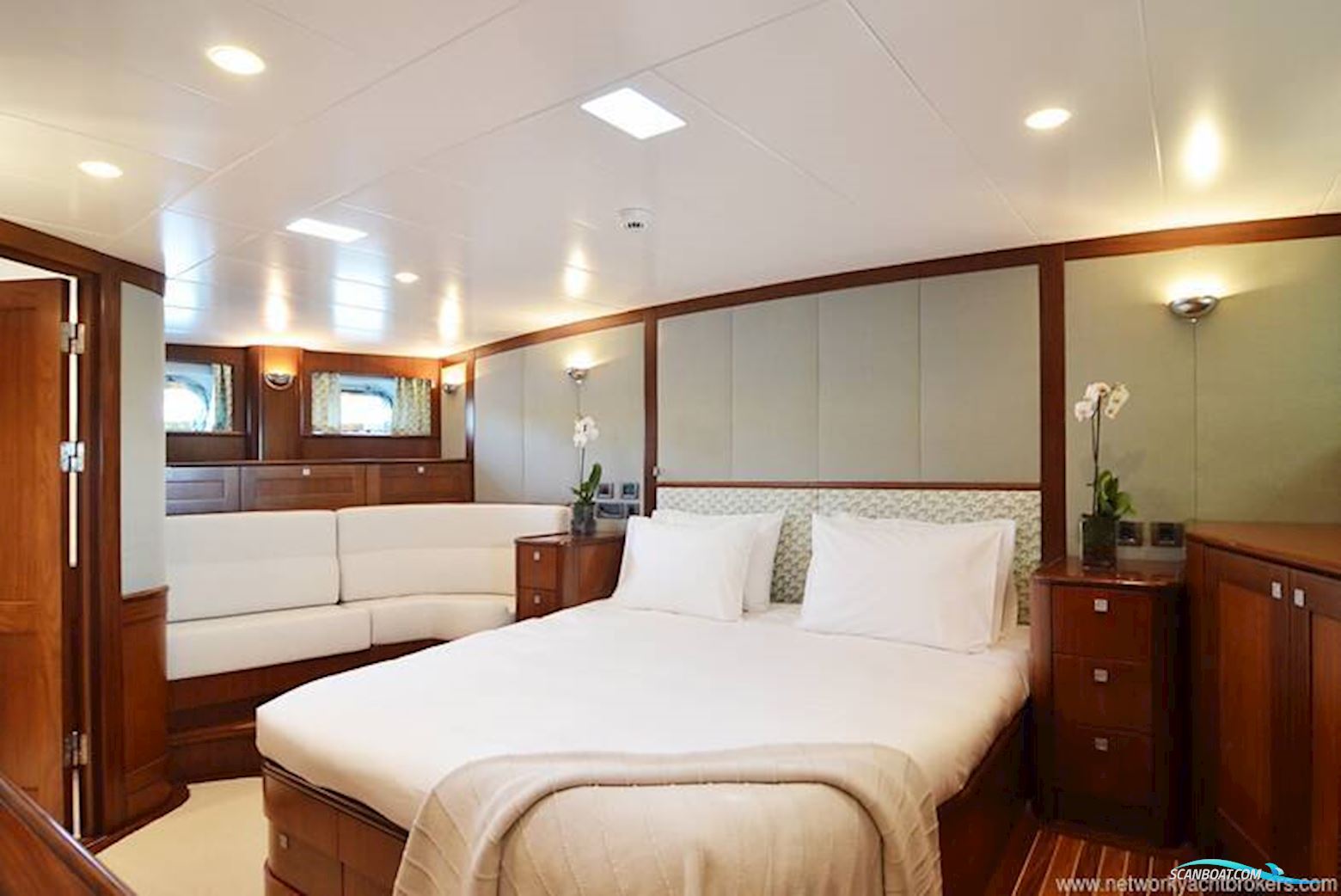 Custom Built Aganlar Yachts