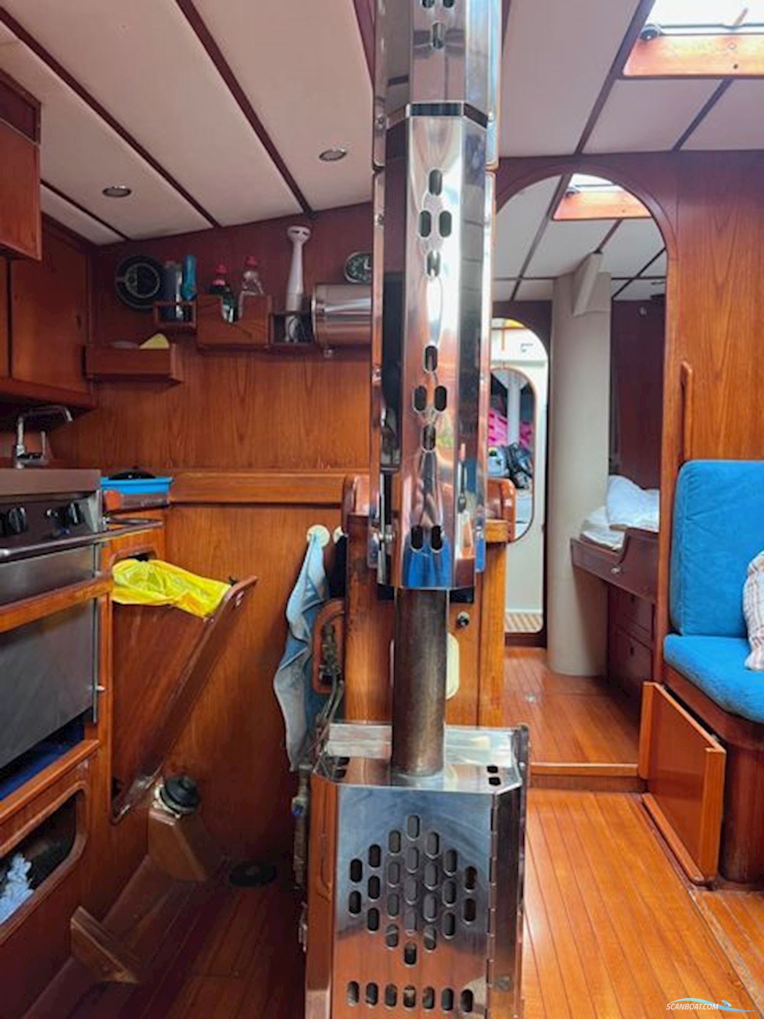 Custom built boat DAMIEN II Joubert-Nivelt 16m steel sailing yacht