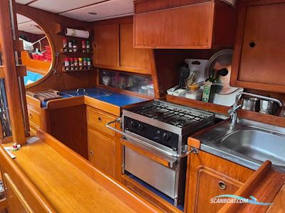 Custom built boat DAMIEN II Joubert-Nivelt 16m steel sailing yacht Sejlbåd 1983, med Perkins 6354.3 motor, Spanien