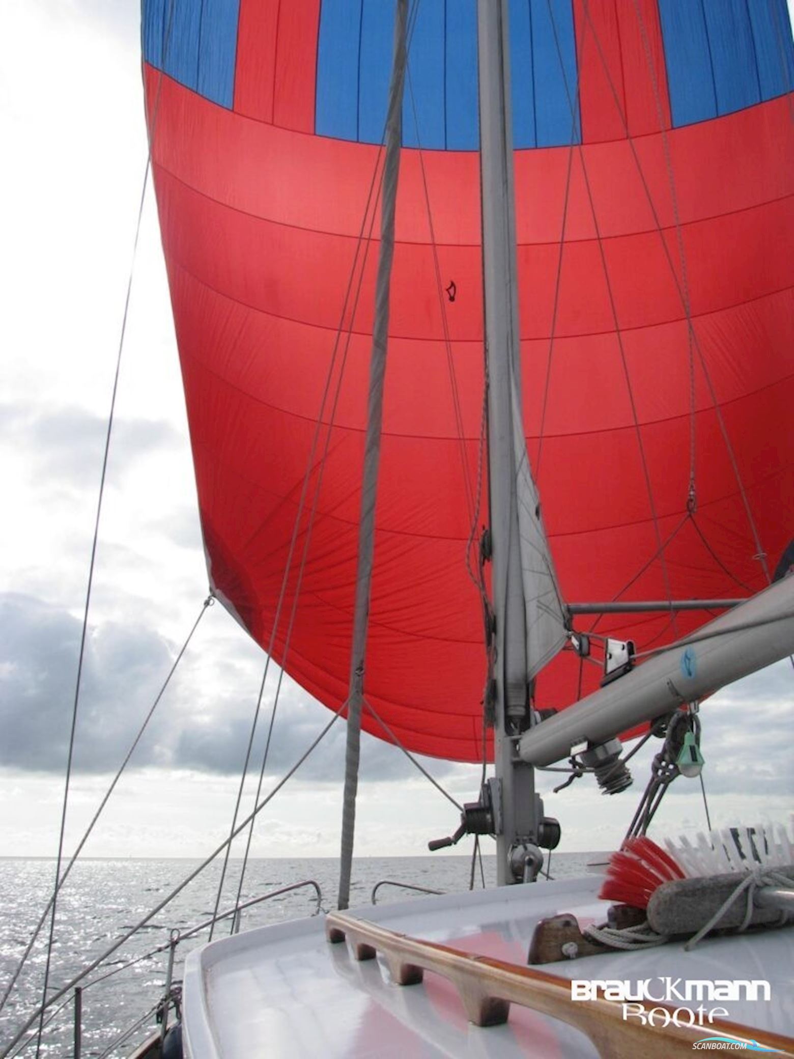 Custom Craft Motorsegler