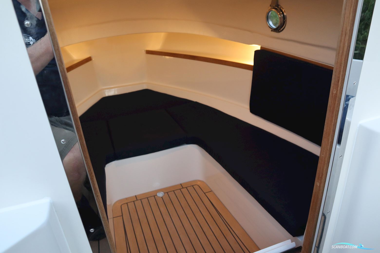 Damarin 640/ 642 Cabin (Nieuw)