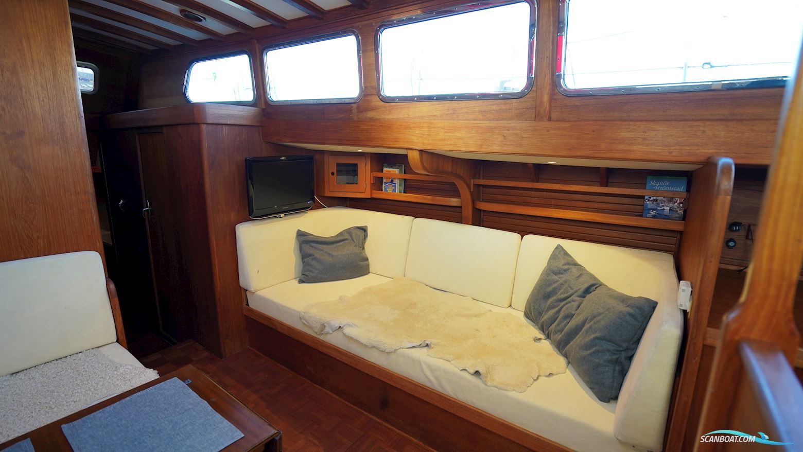 De Vries Lentsch 57 Classic Ketch