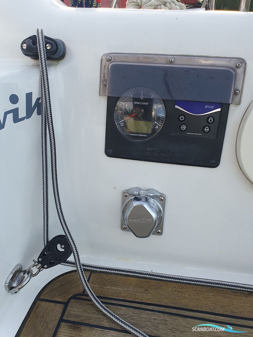 Dehler 32