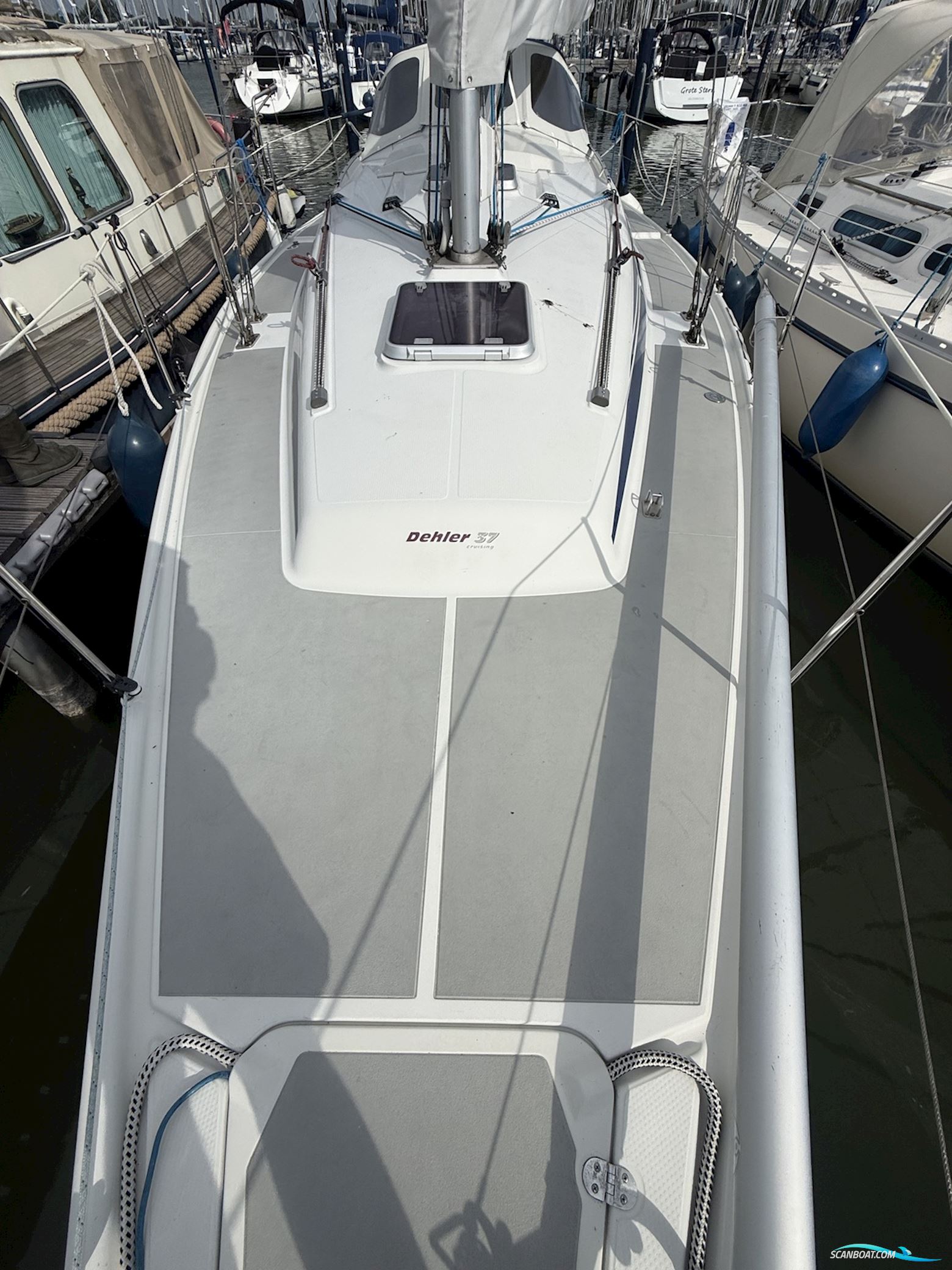 Dehler 37