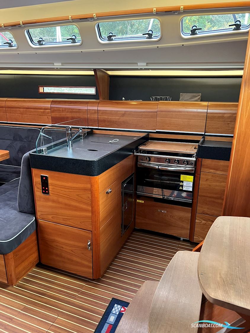 Dehler 46
