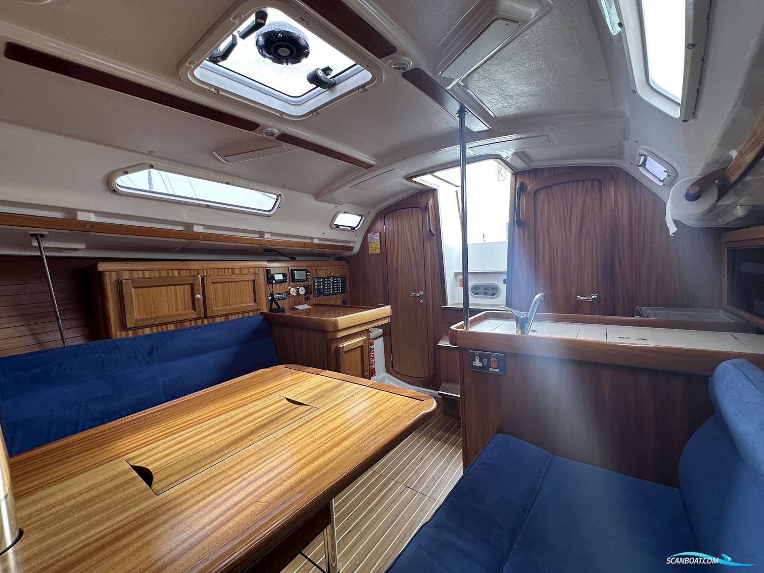 Dufour  32 Classic