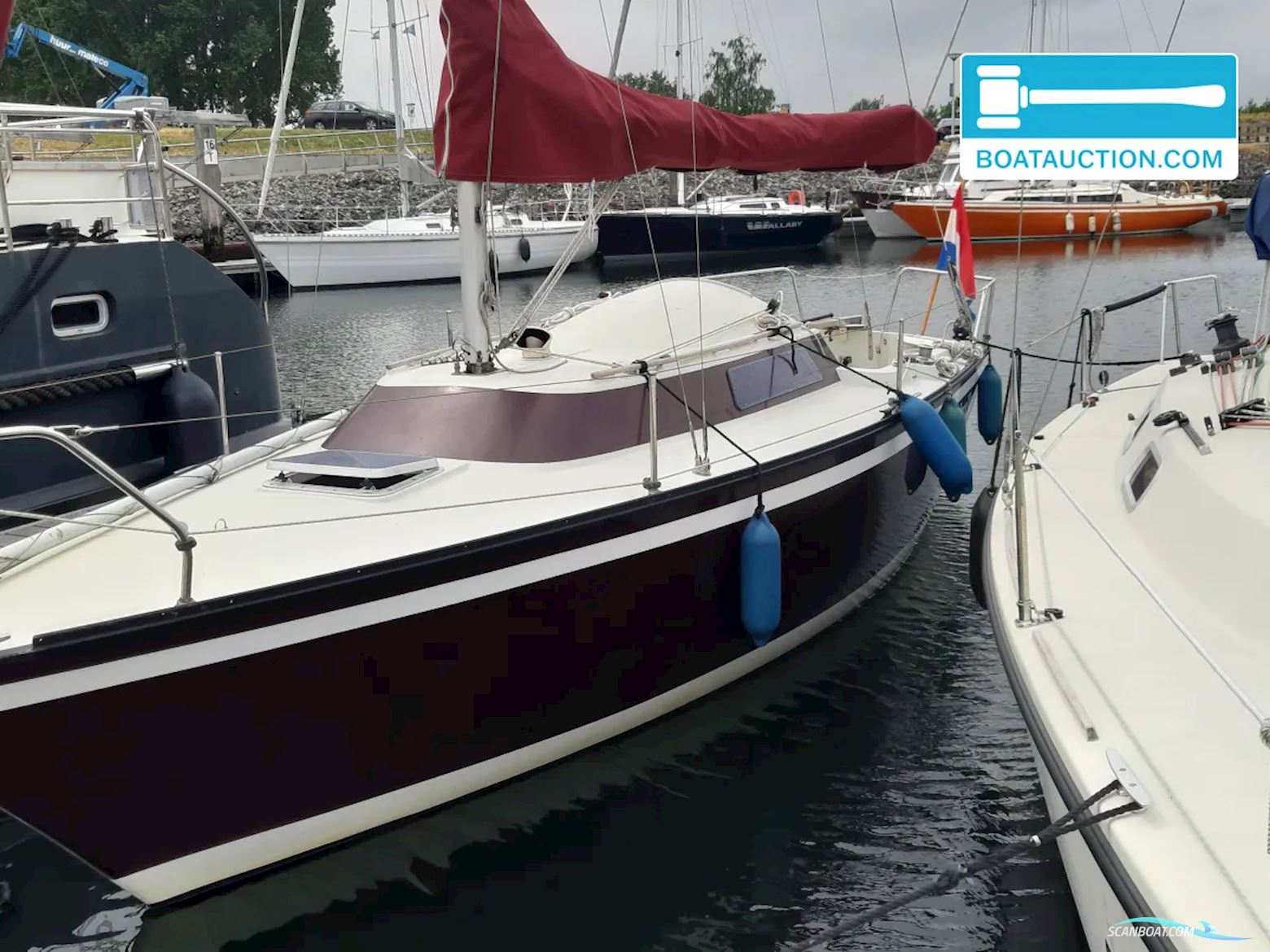 Dufour 24 Sejlbåd 1977, med Volvo Penta motor, Holland