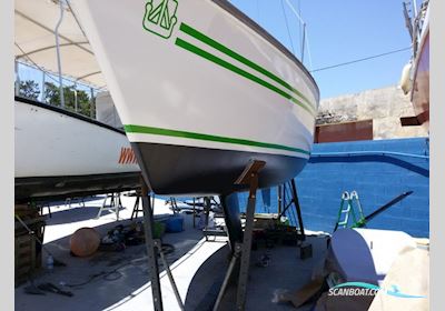 Dufour 24 Sejlbåd 1977, med Renault Marine motor, Portugal