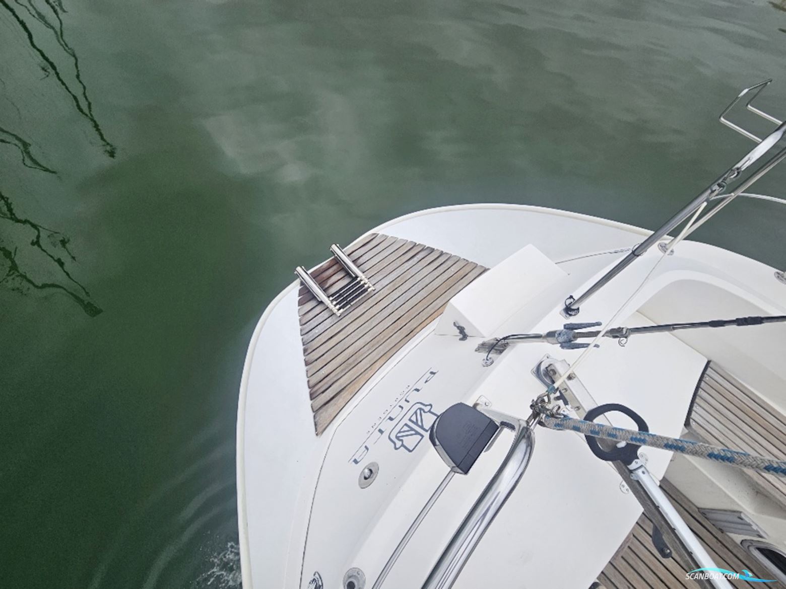 Dufour 28