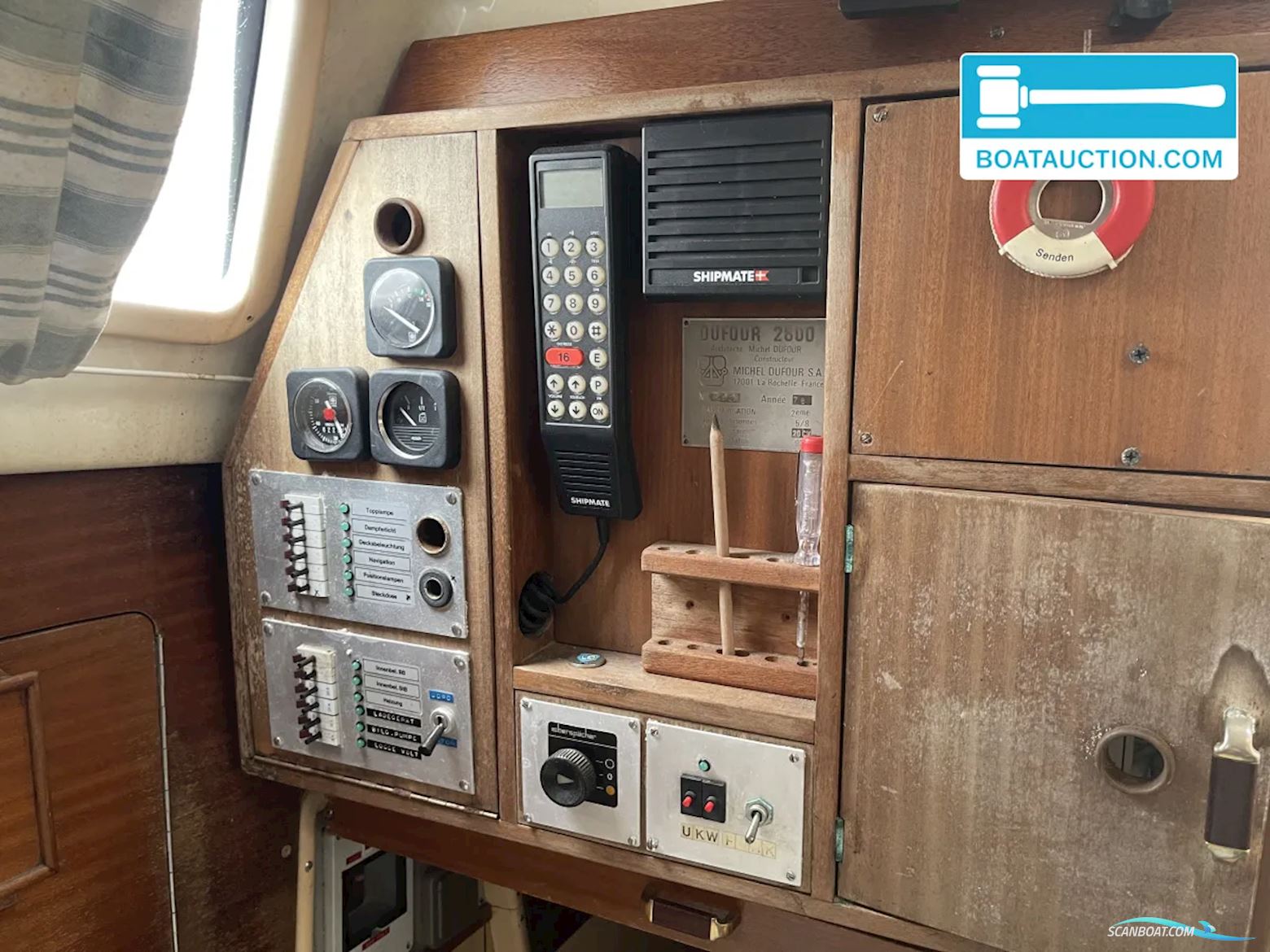 Dufour 2800
