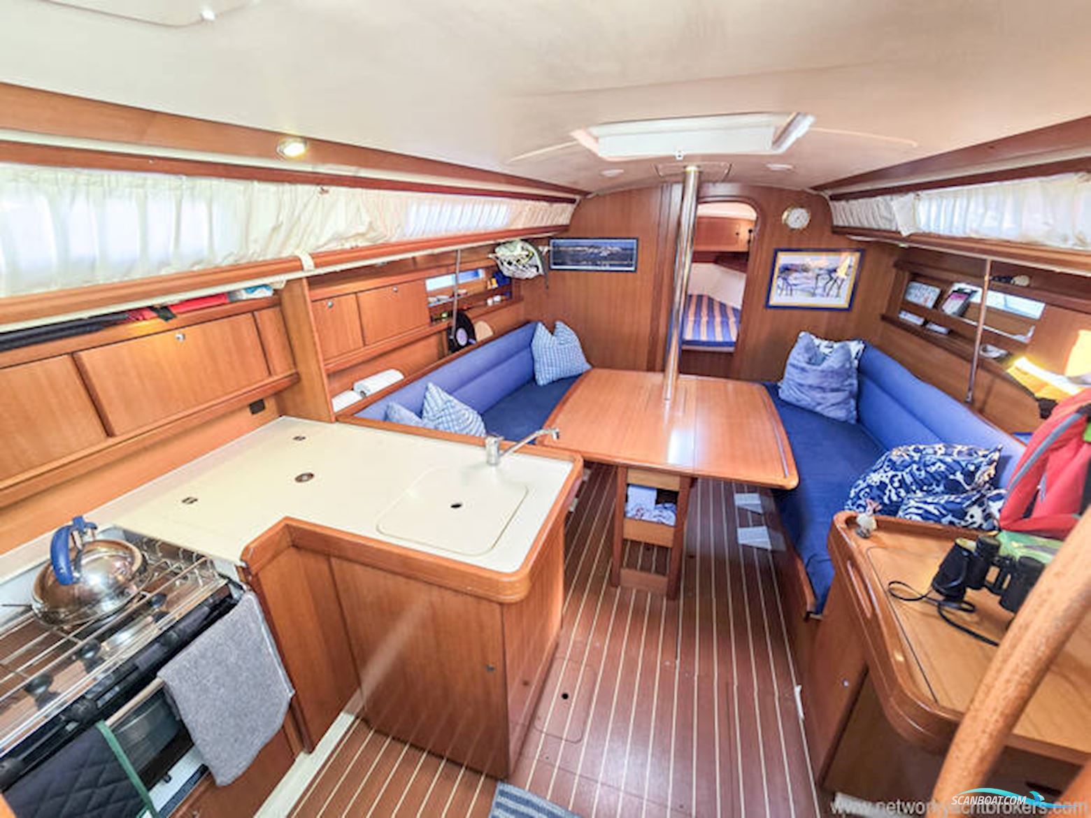 Dufour 325 Grand Large