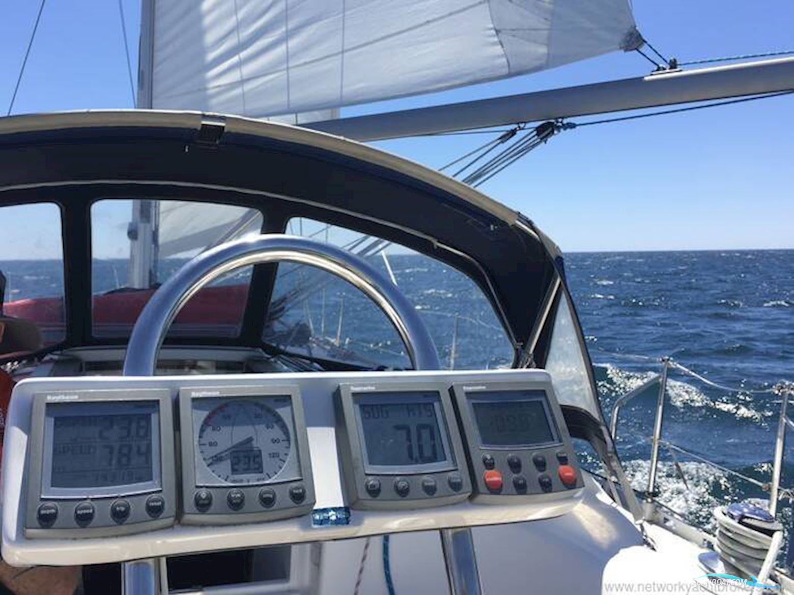 Dufour 36 Classic