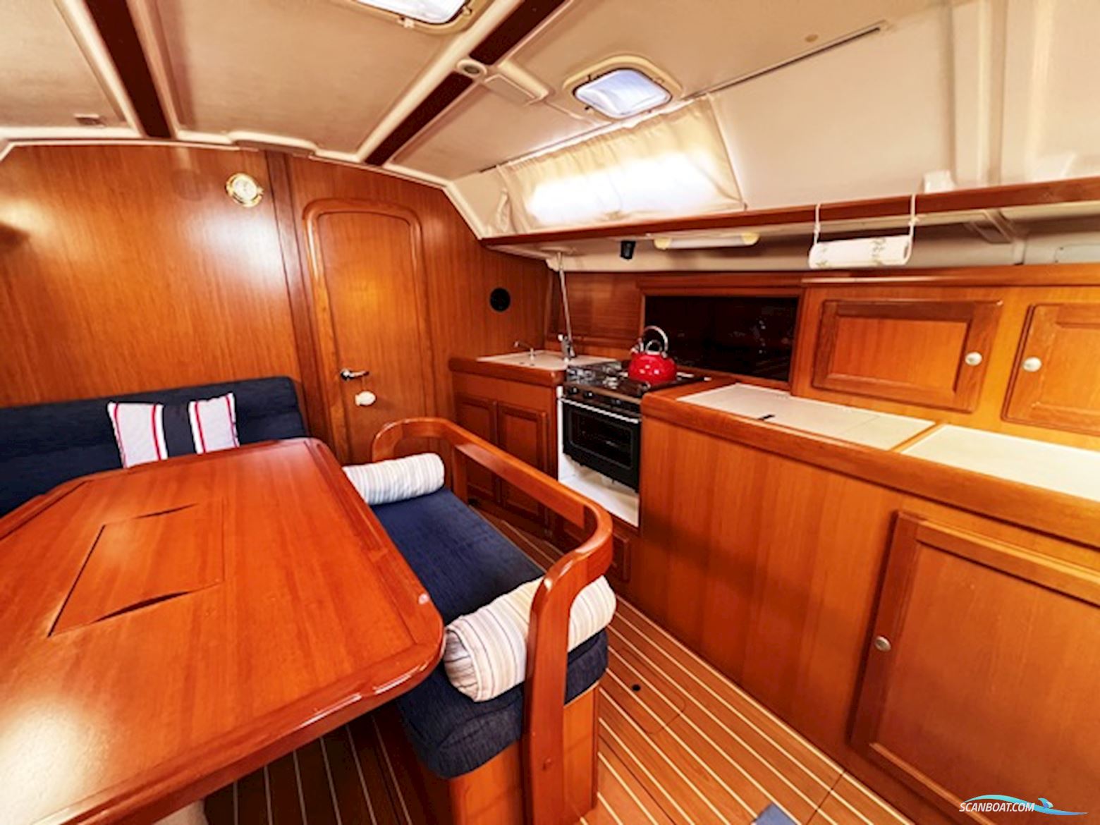 Dufour 36 Classic