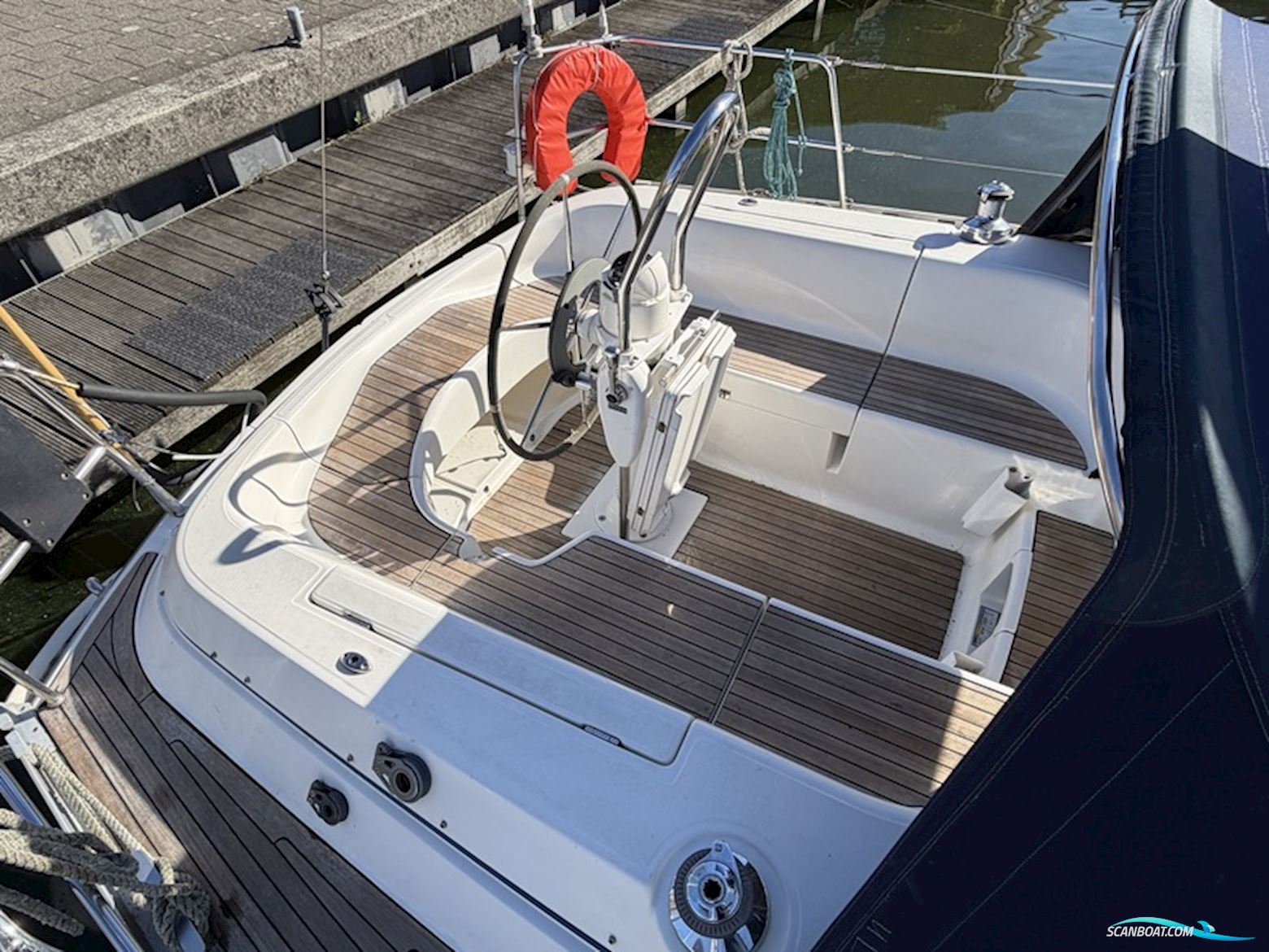 Dufour 36 Classic