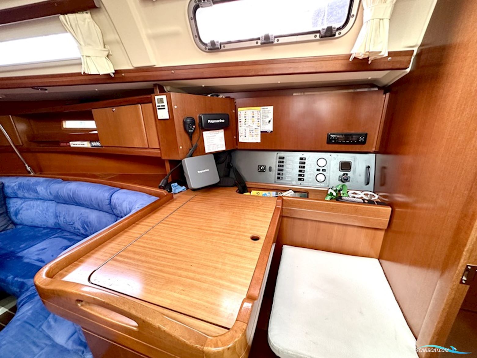 Dufour 365 Grand Large
