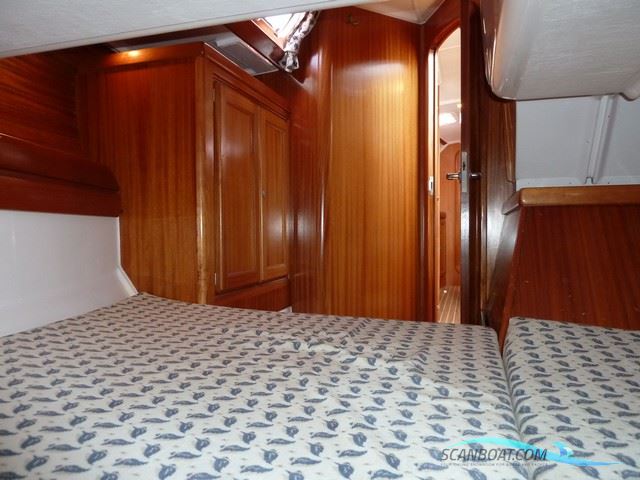 Dufour 38 Classic