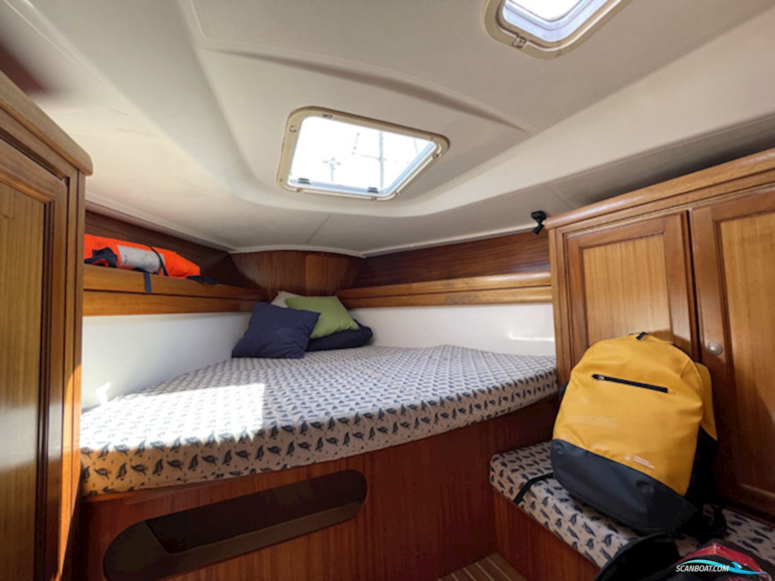 Dufour 38 Classic