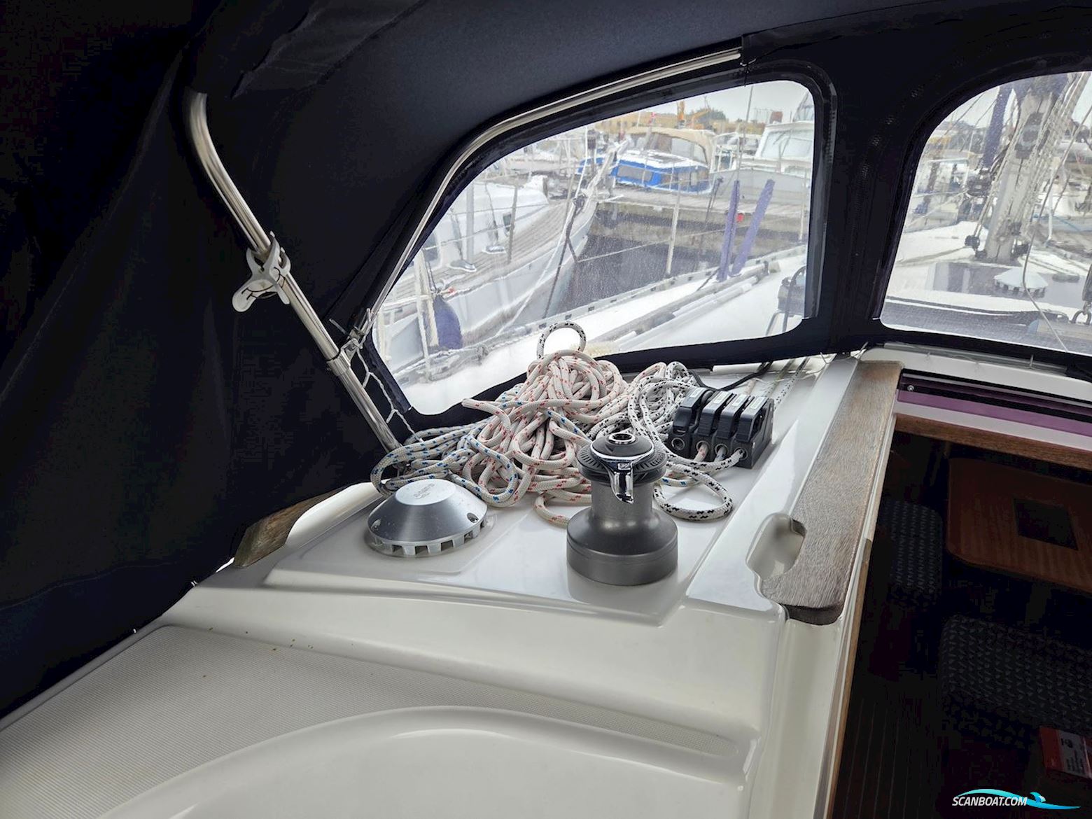 Dufour 38 Classic