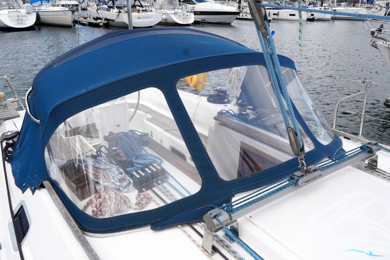 Dufour 38 Classic