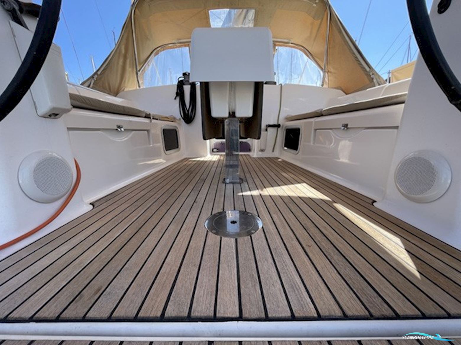 Dufour 380 Grand Large