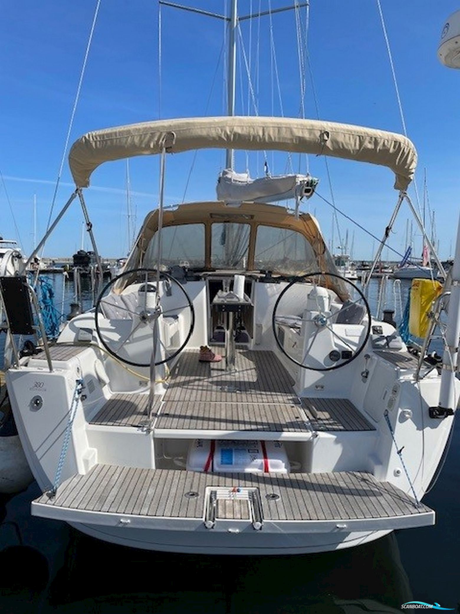 Dufour 380 Grand Large