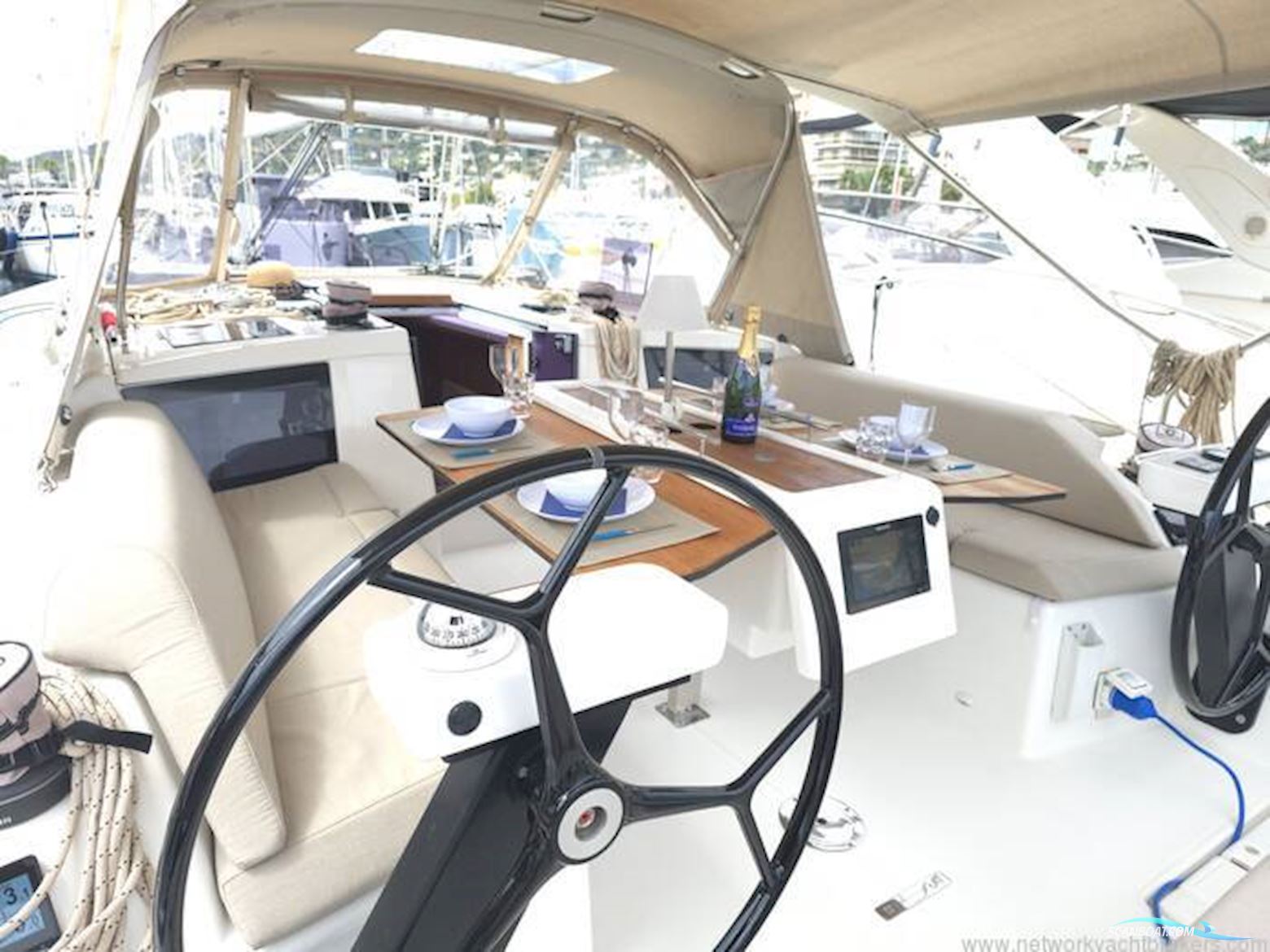 Dufour 390 Grand Large