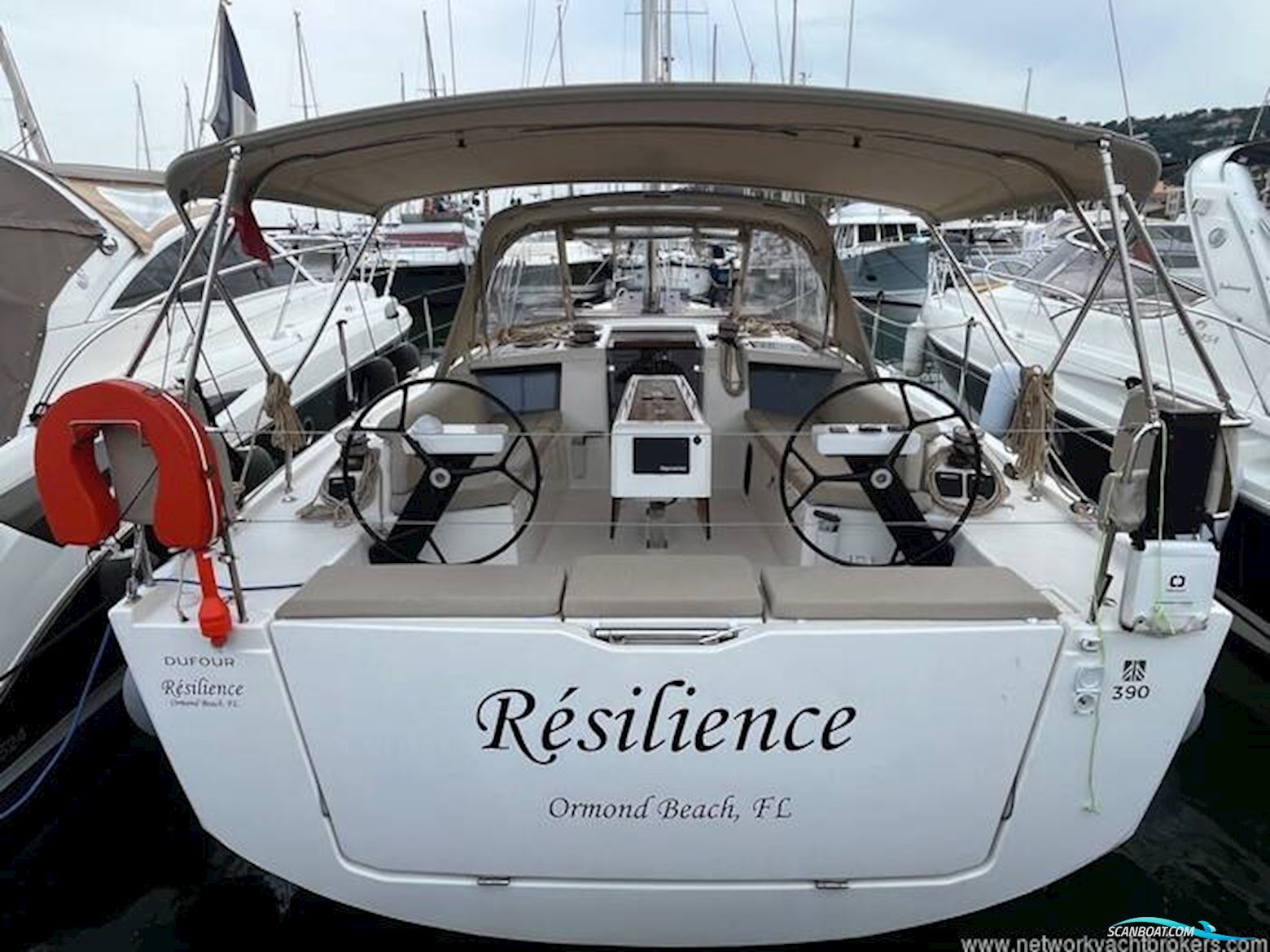 Dufour 390 Grand Large