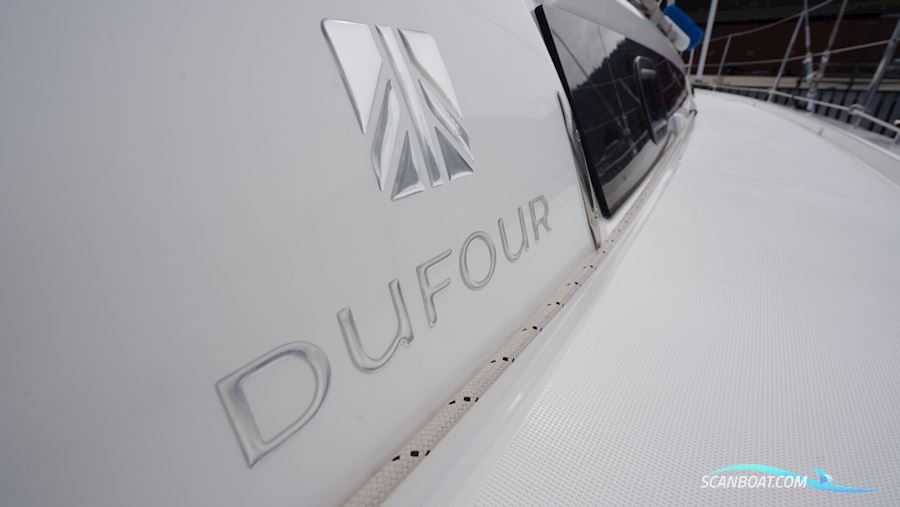 Dufour 390