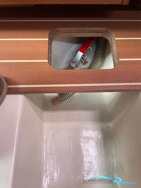 Dufour 40 Performance