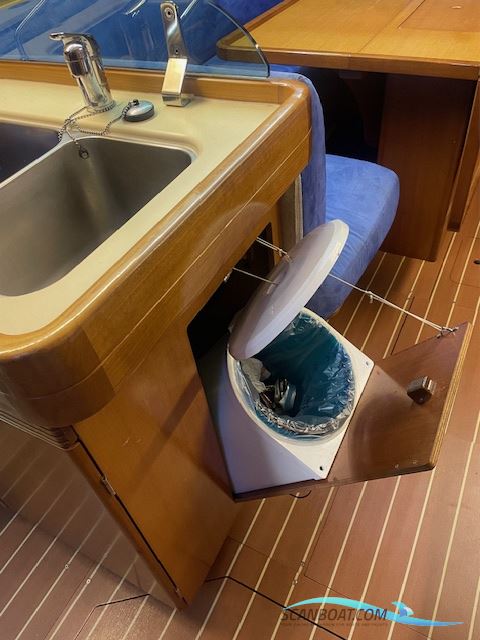 Dufour 40 Performance