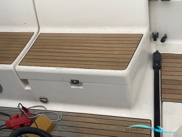 Dufour 40 Performance