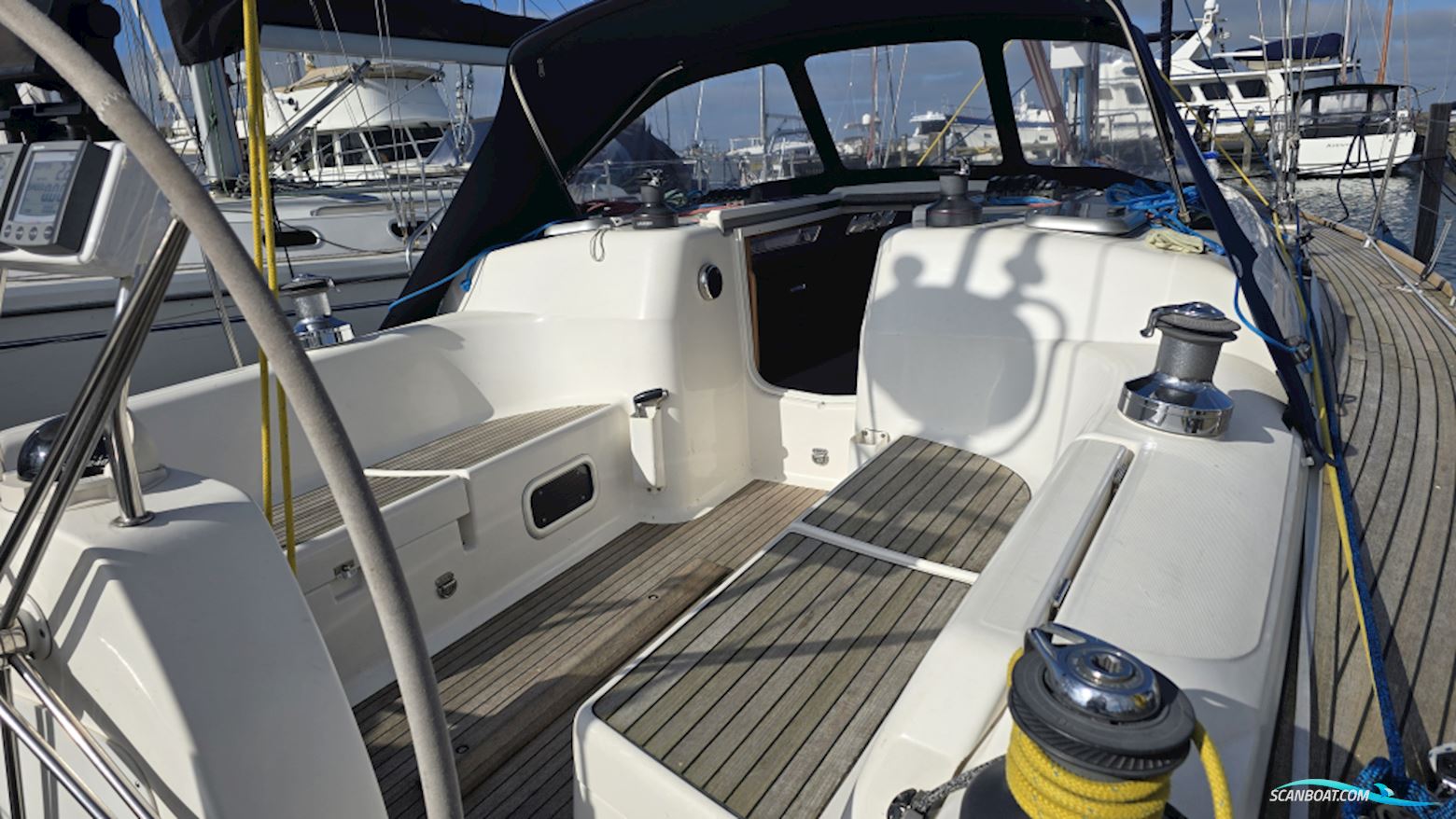 Dufour 40 Performance