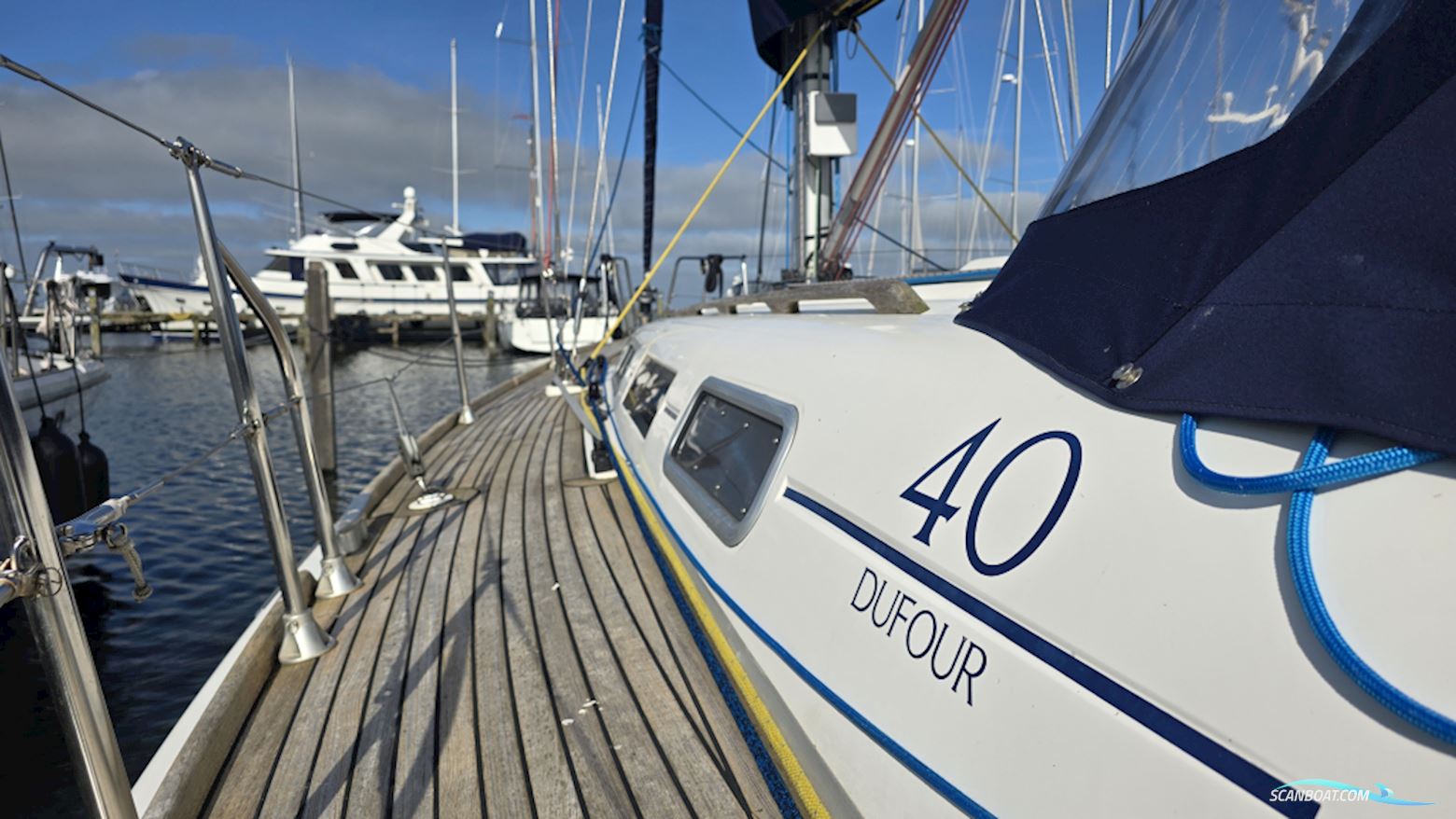Dufour 40 Performance