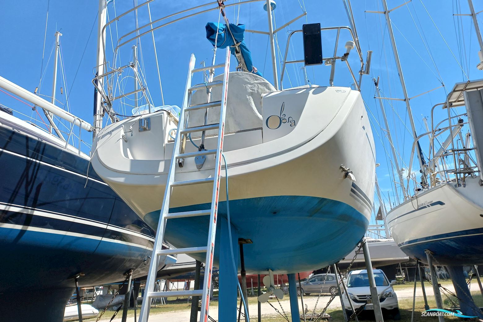 Dufour 40
