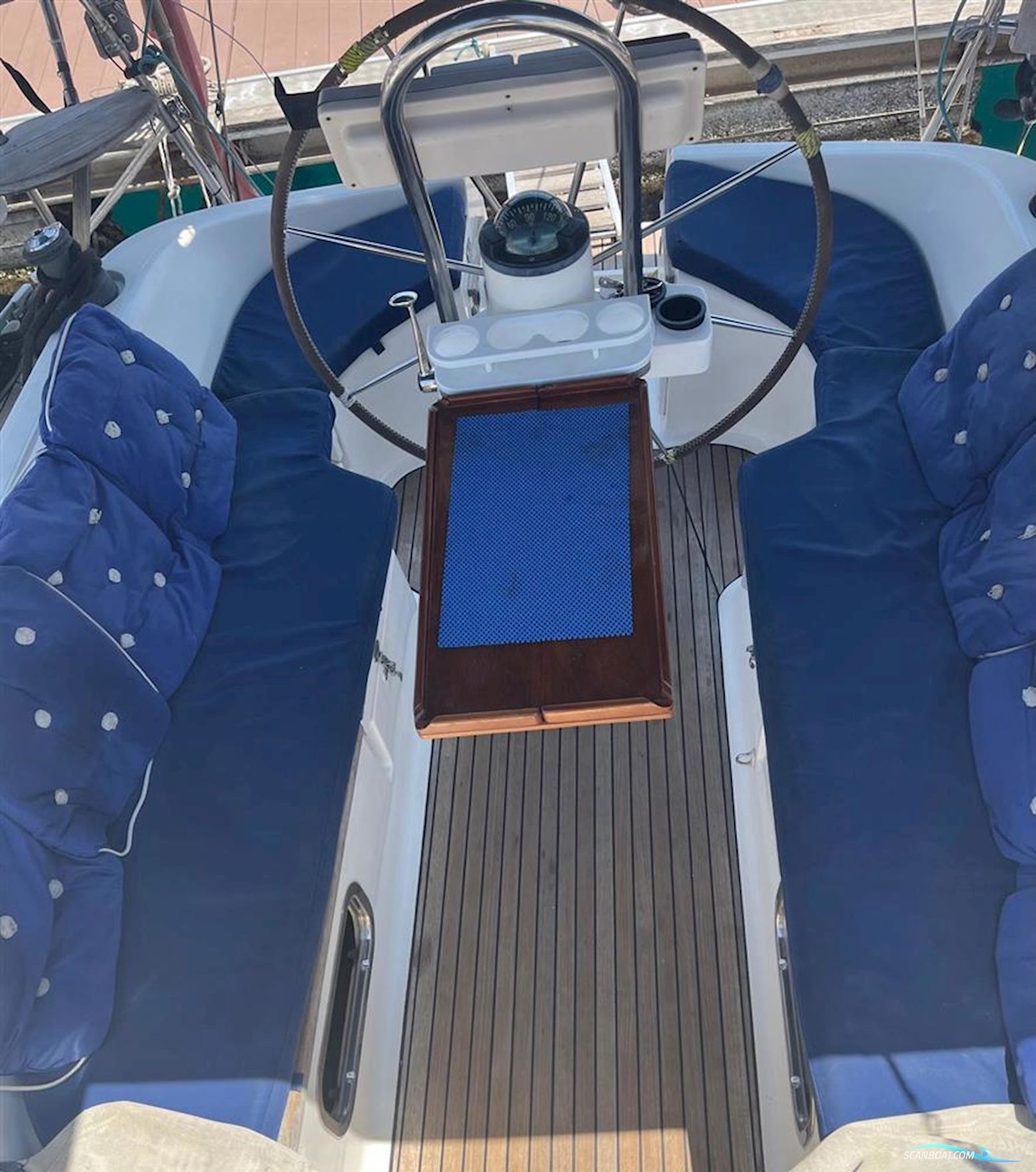 Dufour 41 Classic