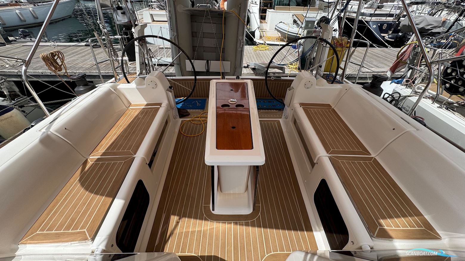Dufour 410 Grand Large