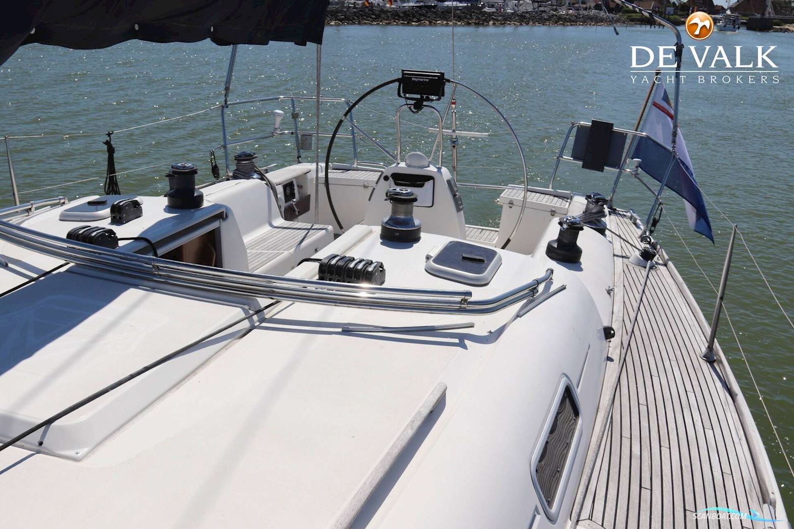 Dufour 44 Performance