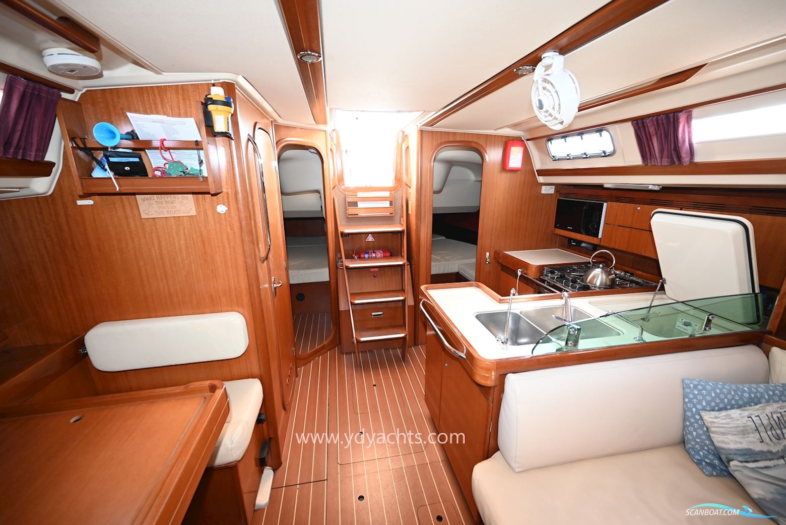 Dufour 44 Performance