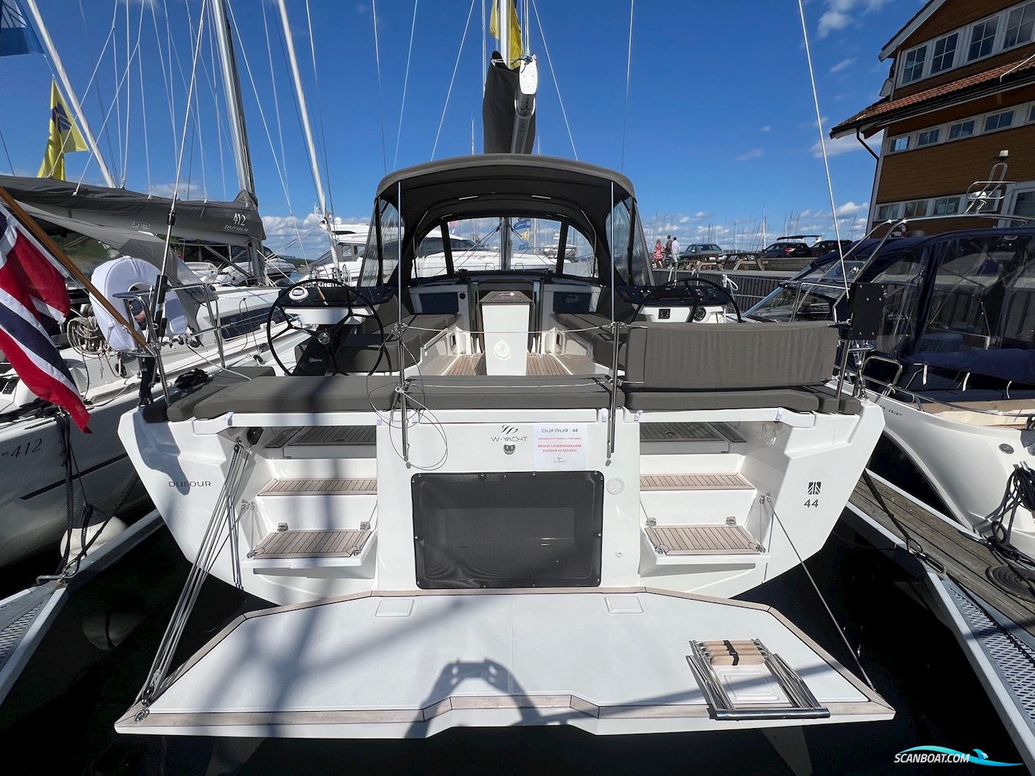 Dufour 44