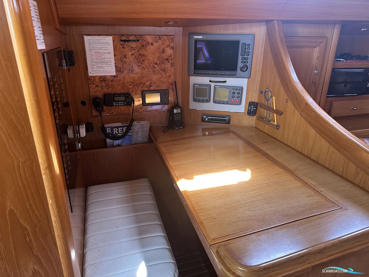 Dufour 50 Prestige