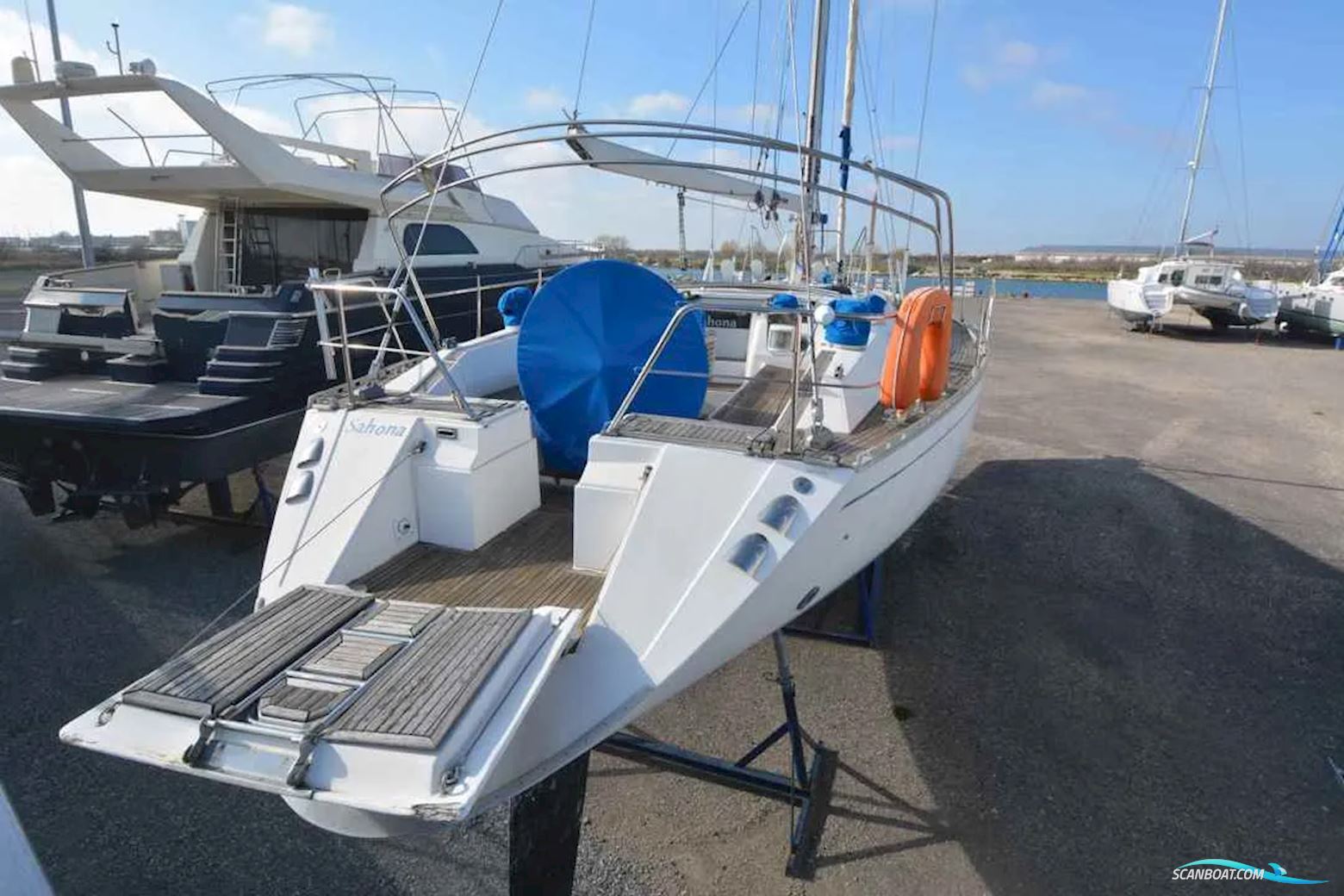Dufour 56