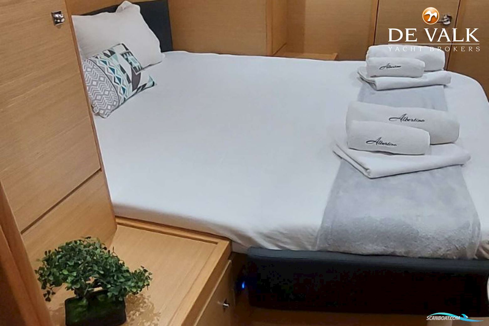 Dufour Catamaran 48
