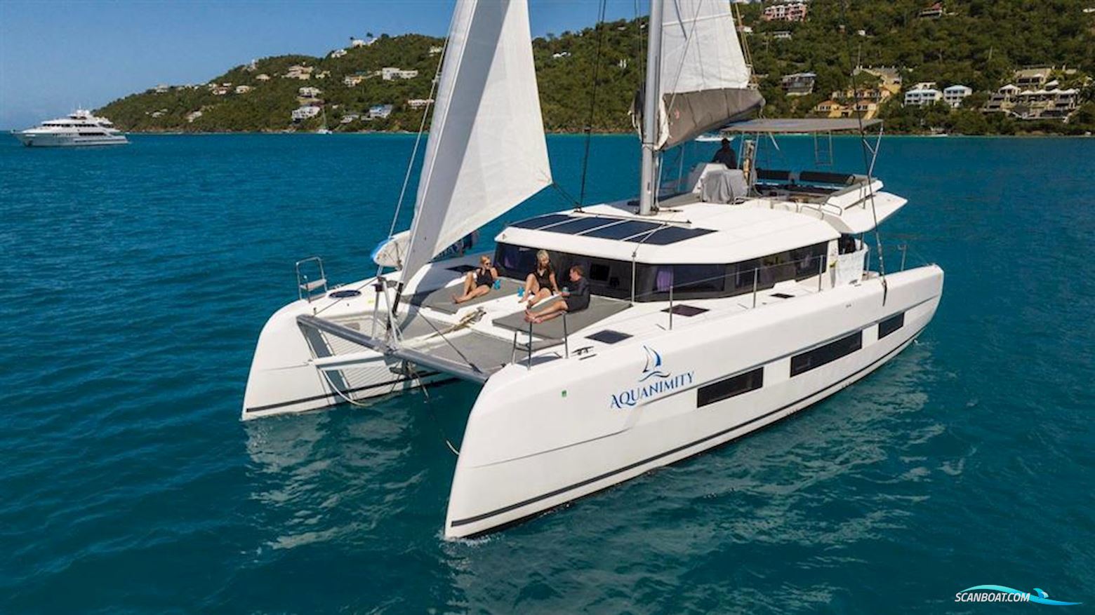 Dufour Catamarans 48