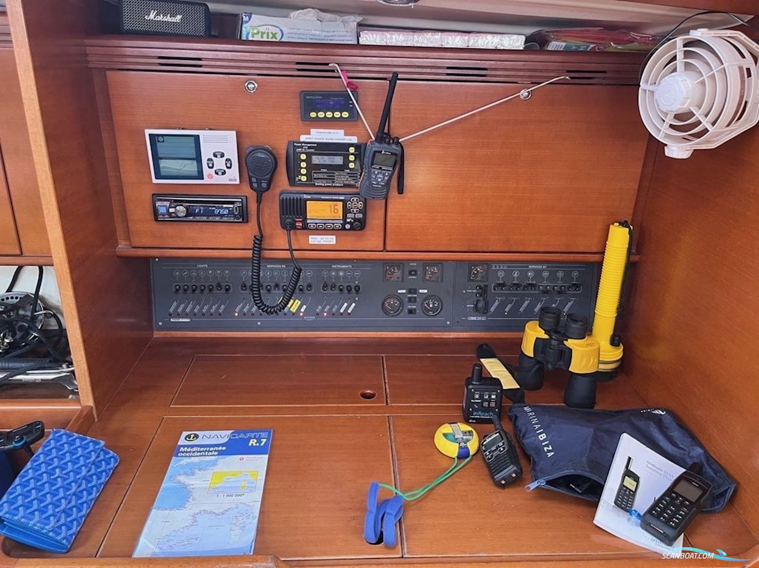 Dufour Yachts 485 Grand Large